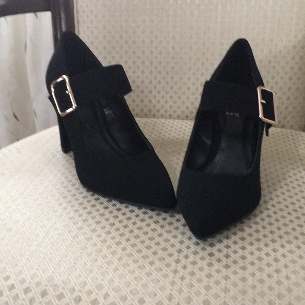 Black heels